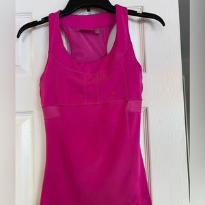 Running/training tank with built in bra